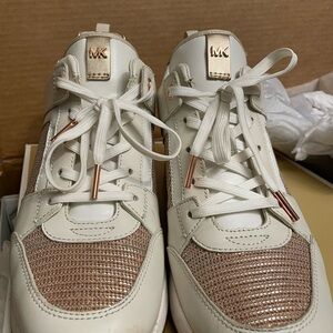 Micheal Kors Georgie Trainers